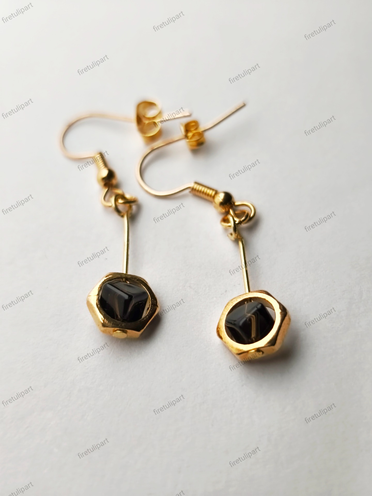 Füstkvarc, arany, nemesacél, fülbevaló